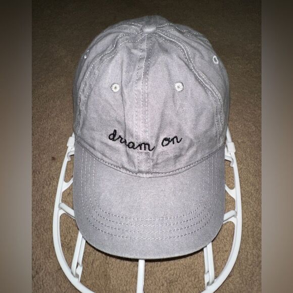 Dream On Hat - Picture 1 of 6